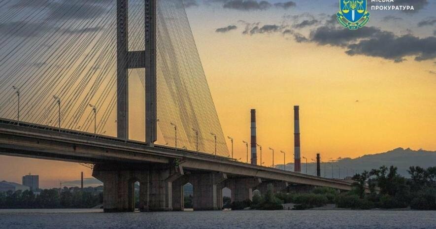 Таємниця нічного Києва: вибухи без пояснень Таємниця нічного Києва: вибухи без пояснень