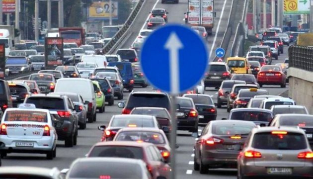 Київ знову у заторах: у якому районі перекриють дороги
