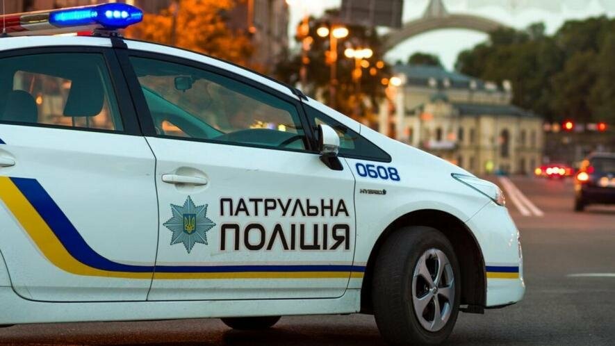 Перекриті дороги, затори, поліція в центрі Києва: що зараз відбувається Перекриті дороги, затори, поліція в центрі Києва: що зараз відбувається