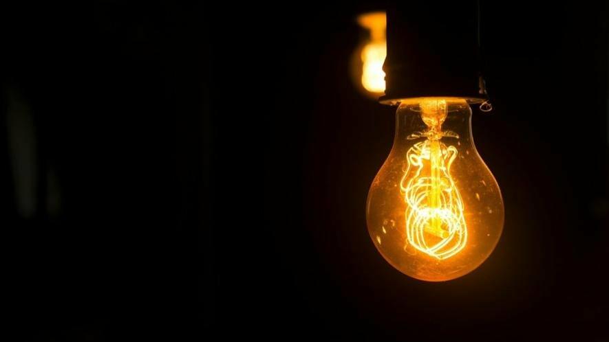 Темрява по графіку: у Києві оприлюднили розклад відключень світла