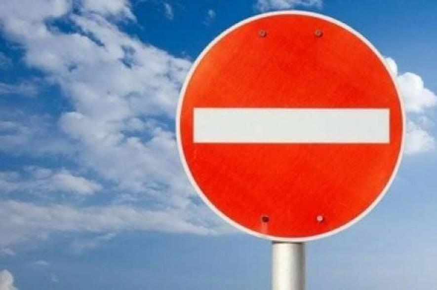 Розбите авто й поліція на дорозі: в напрямку центру Києва обмежено рух, – ФОТО Розбите авто й поліція на дорозі: в напрямку центру Києва обмежено рух, – ФОТО