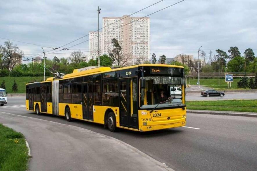 Транспортні зміни за розкладом: як у Києві курсуватиме громадський транспорт на вихідних, – деталі Транспортні зміни за розкладом: як у Києві курсуватиме громадський транспорт на вихідних, – деталі