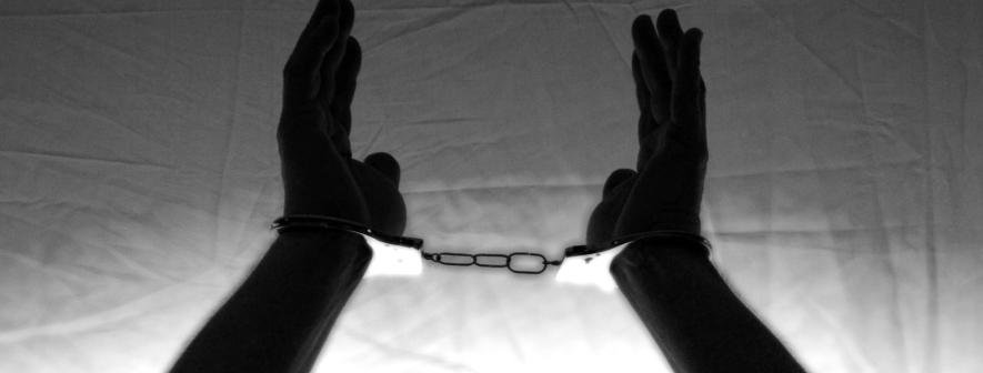 Обманом отримували від лікарів рецепти на метадон: у Києві викрили трьох шахраїв