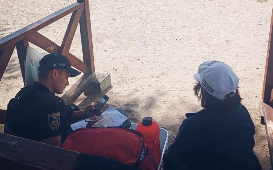 У двох водоймах під Києвом знайшли потопельників: у ДСНС закликають бути обережними на воді, – ФОТО У двох водоймах під Києвом знайшли потопельників: у ДСНС закликають бути обережними на воді, – ФОТО