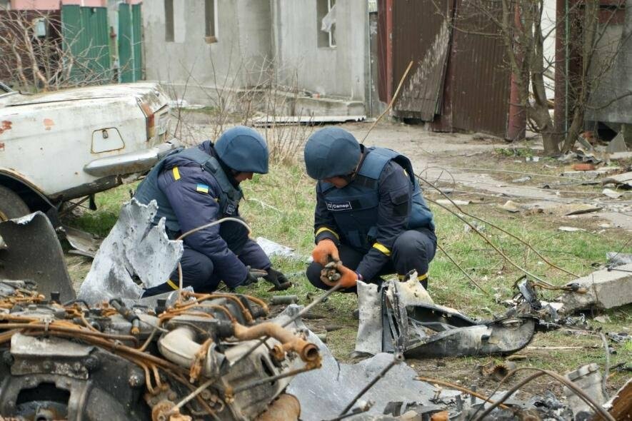 На Київщині вибухи та тривога: що насправді відбувається На Київщині вибухи та тривога: що насправді відбувається