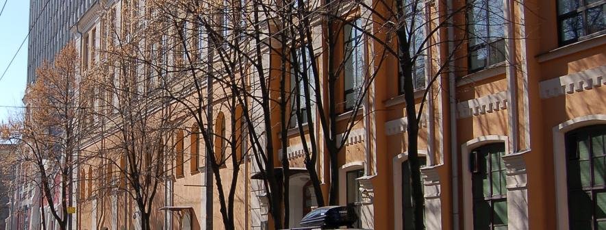 В історичному центрі Києва незаконно встановили огорожу: як відреагувала влада В історичному центрі Києва незаконно встановили огорожу: як відреагувала влада