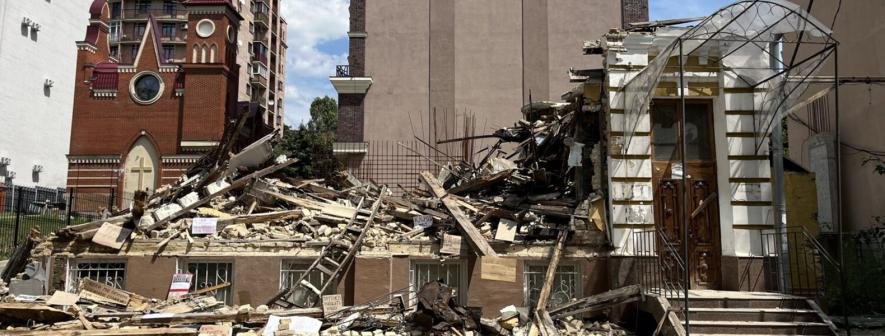 У Києві починають реставрувати зруйновану садибу Зеленських: що планують зробити У Києві починають реставрувати зруйновану садибу Зеленських: що планують зробити