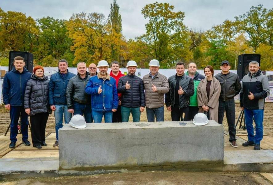 Київщина відбудовується: стартував проєкт Центру взаємодії з укриттям і ЦНАПом