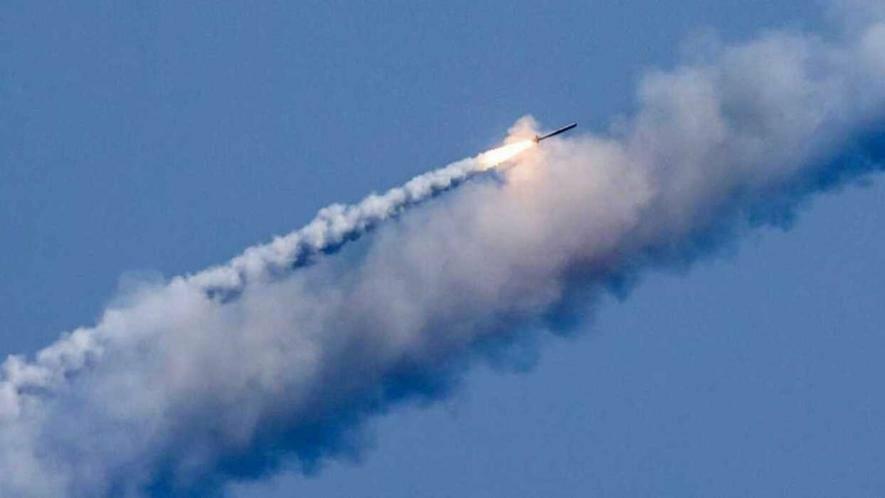 Потужна загроза ракет і БпЛА: що відбувалось над Києвом і Київщиною, – деталі Потужна загроза ракет і БпЛА: що відбувалось над Києвом і Київщиною, – деталі