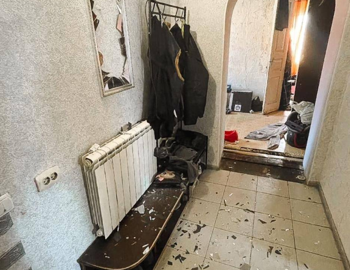 Сильний вибух, погрози і поранені поліцейські: що сталось на Київщині, – деталі Сильний вибух, погрози і поранені поліцейські: що сталось на Київщині, – деталі
