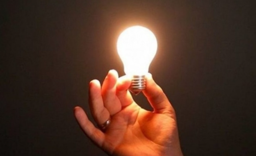 Без світла сім годин: на Київщині запровадили термінові знеструмлення