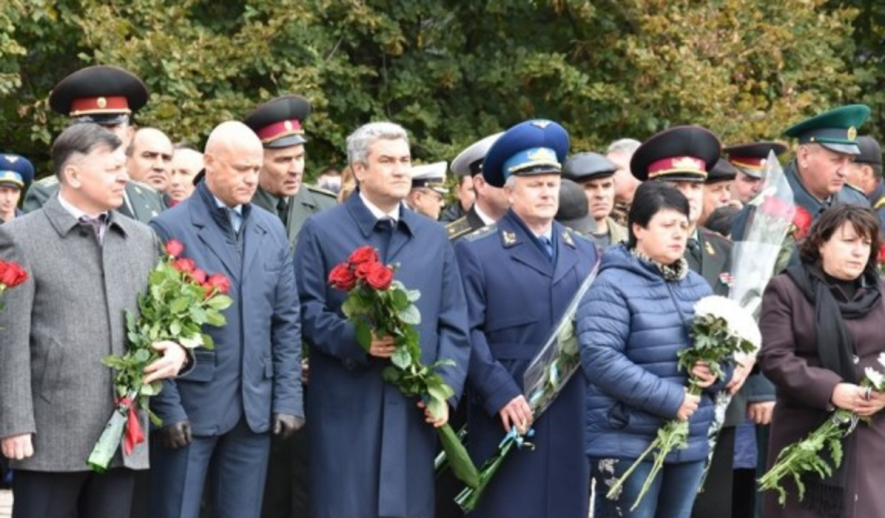 “Монумент пошани”: в Києві встановили новий об’єкт на честь загиблих воїнів, – ФОТО “Монумент пошани”: в Києві встановили новий об’єкт на честь загиблих воїнів, – ФОТО