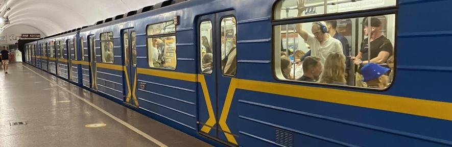 Станція київського метро “Дніпро” відновлює роботу: деталі