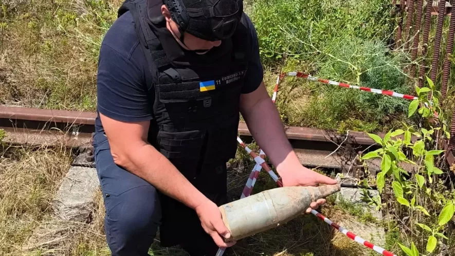 Під Києвом на об’єкті критичної інфраструктури виявили мінометну міну “Нона” Під Києвом на об’єкті критичної інфраструктури виявили мінометну міну “Нона”