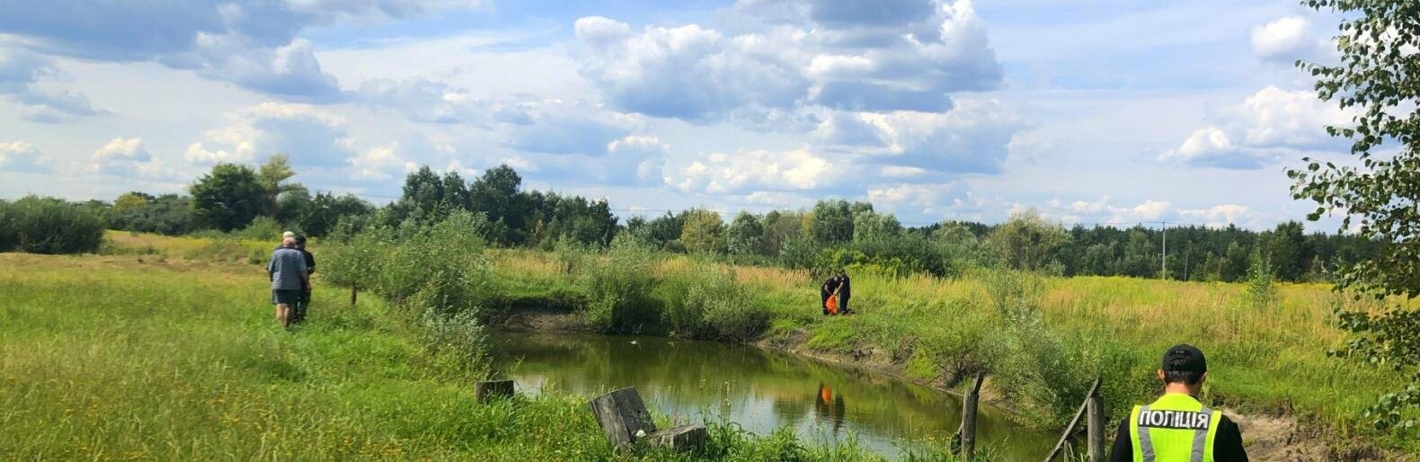 На Київщині в ставку виявили потопельника: деталі