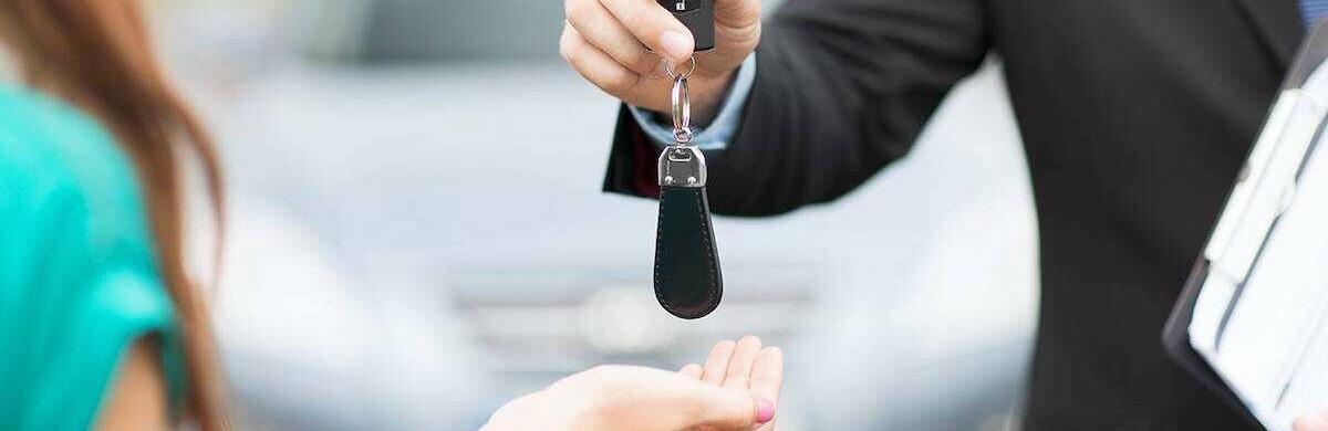 Прокат авто та каршерінг у Києві: як орендувати машину, скільки коштує та які т/з найбільш затребувані у столиці