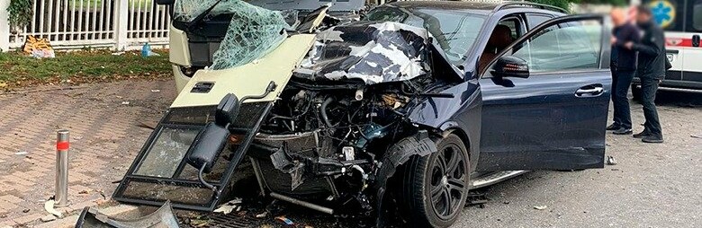 У водія Mercedes, з вини якого постраждало 26 пасажирів маршрутки, виявили 