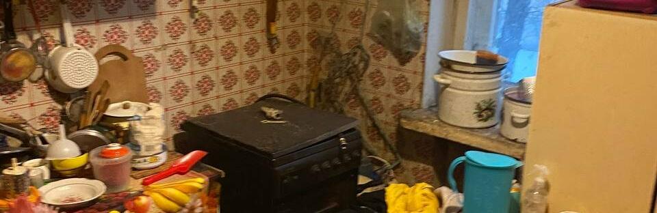 У Києві соцпрацівники та поліцейські вилучили 4-місячного малюка з неблагополучної родини, – ФОТО