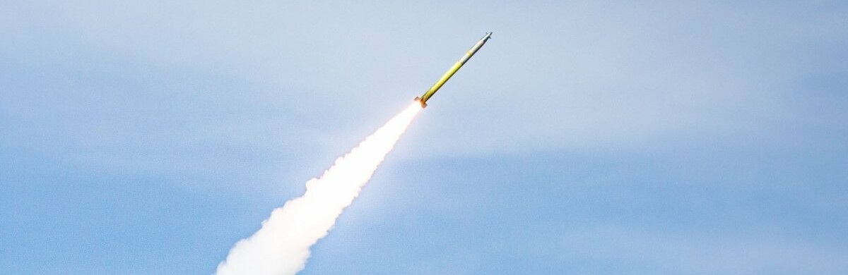 Мер Києва Кличко повідомив, що ракети влучили в об’єкти критичної інфраструктури міста