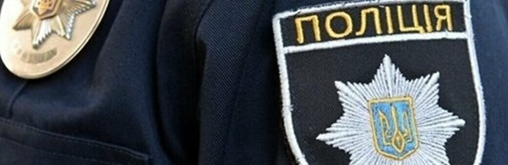 У Києві врятували 2-річну дівчинку, яка була заблокована в авто, - ВІДЕО