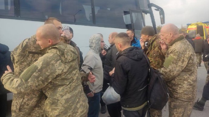 Наші вдома: Україна звільнила з полону ще 52 людини