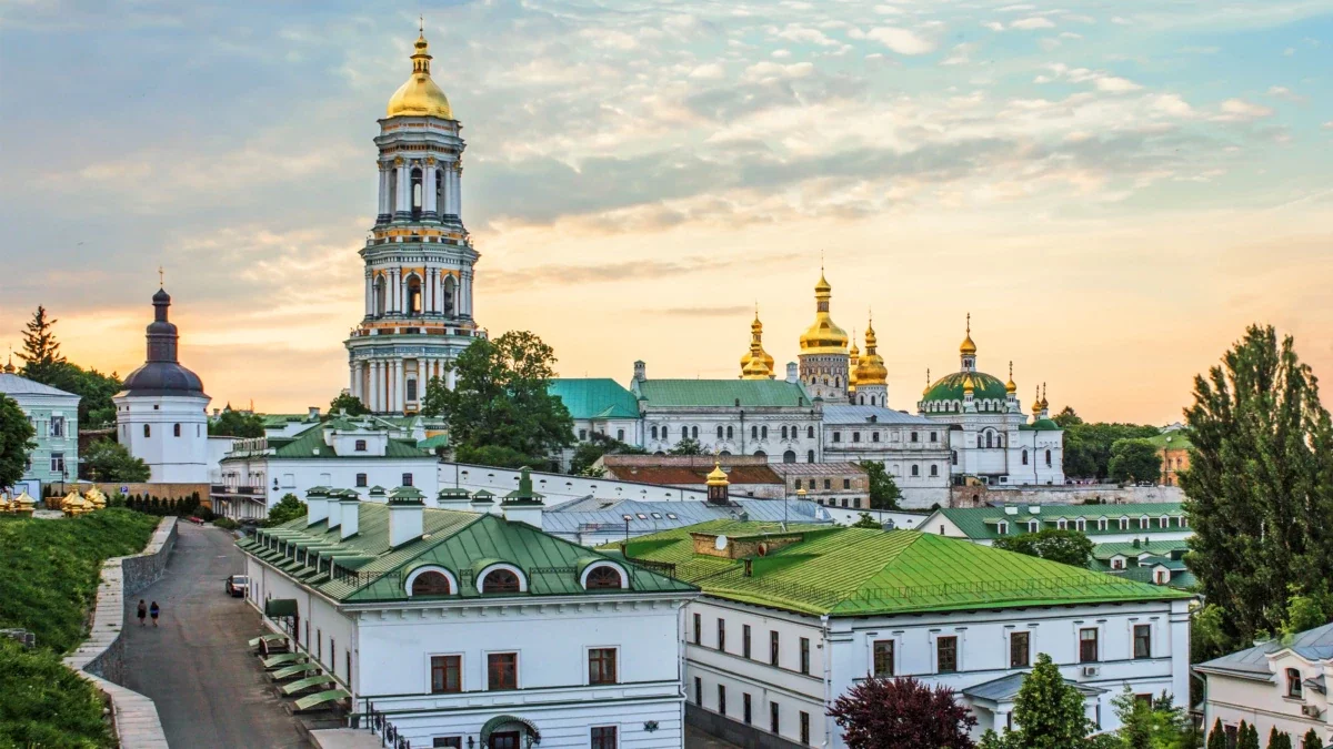 Прославляли 