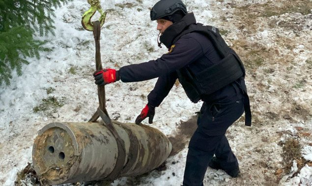 У Києві сапери знешкодили бойову частину ракети «Кинджал», – ФОТО