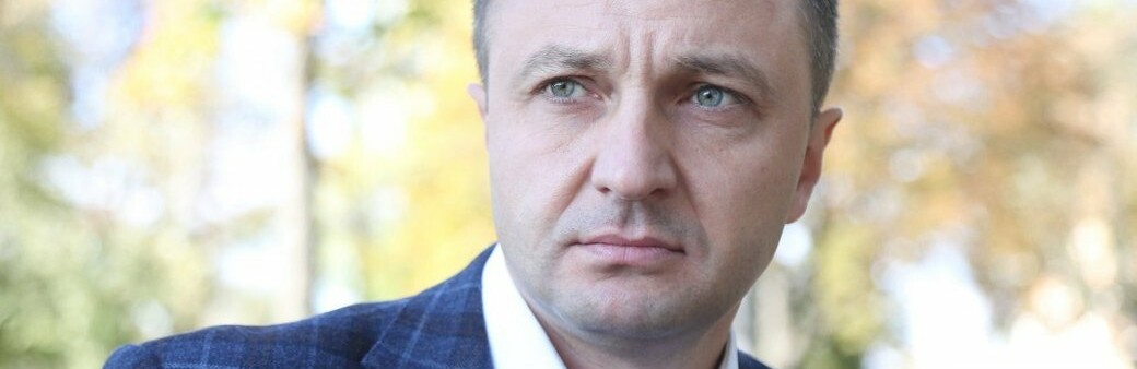 Скандал в таксі: водія, який відмовився спілкуватись українською, оштрафували