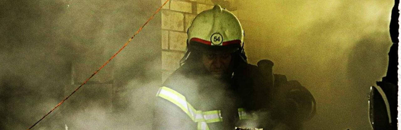 На Борщагівці сталася пожежа в триповерховій будівлі: деталі