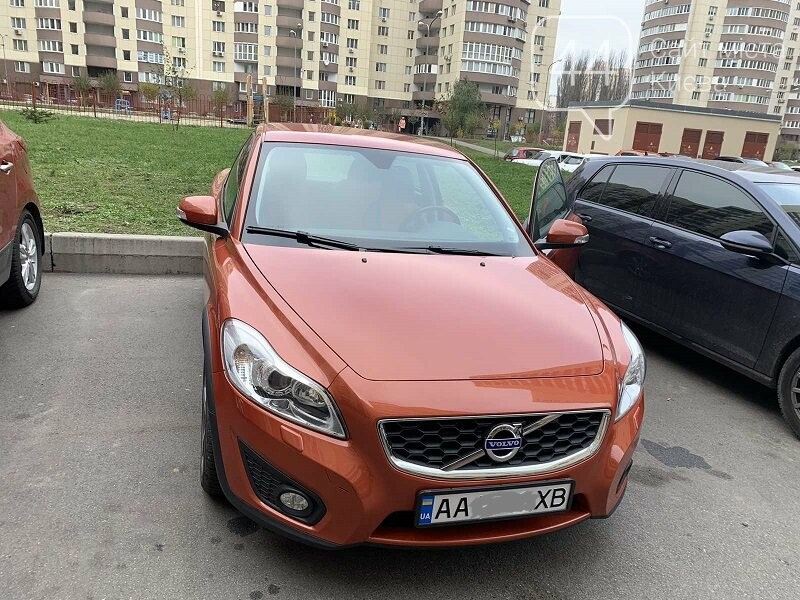Вольво с30 продам