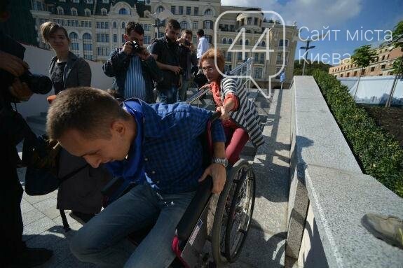 Экстрим для колясок: где в столице невозможно проехать, фото-3 Экстрим для колясок: где в столице невозможно проехать, фото-3
