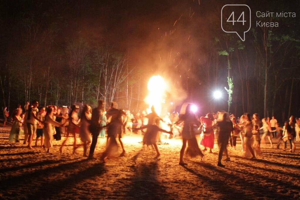 Под Киевом отпразднуют Ивана Купала по древним традициям, фото-7 Под Киевом отпразднуют Ивана Купала по древним традициям, фото-7
