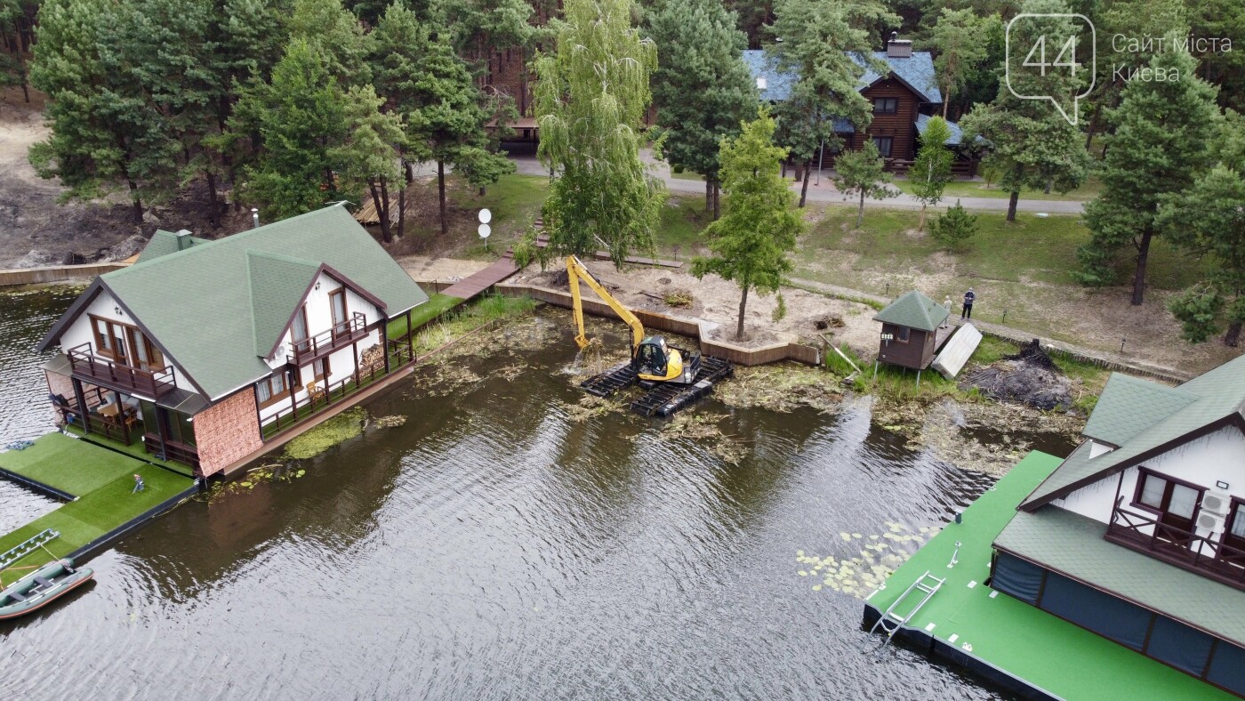 Аренда экскаватора амфибии Waterking в Киеве, фото-1 Аренда экскаватора амфибии Waterking в Киеве, фото-1