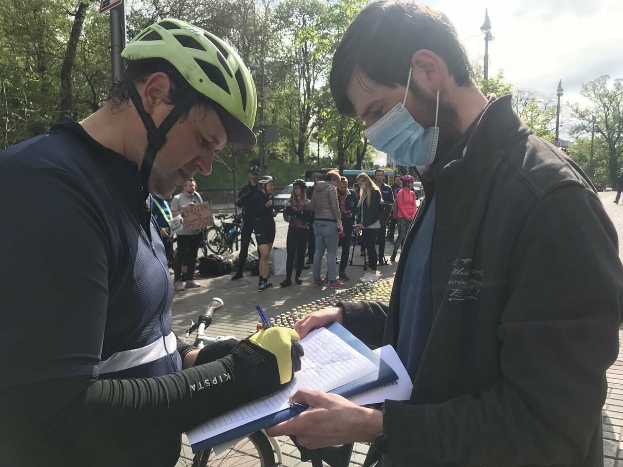 Велоактивисты передали в Кабмин колективное письмо