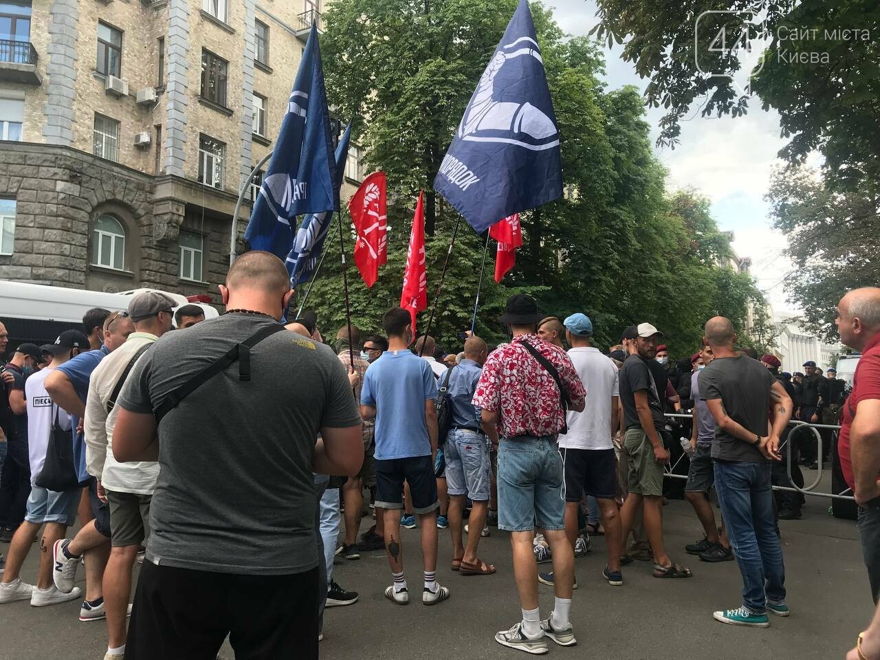 Участники направляются под Печерское УП