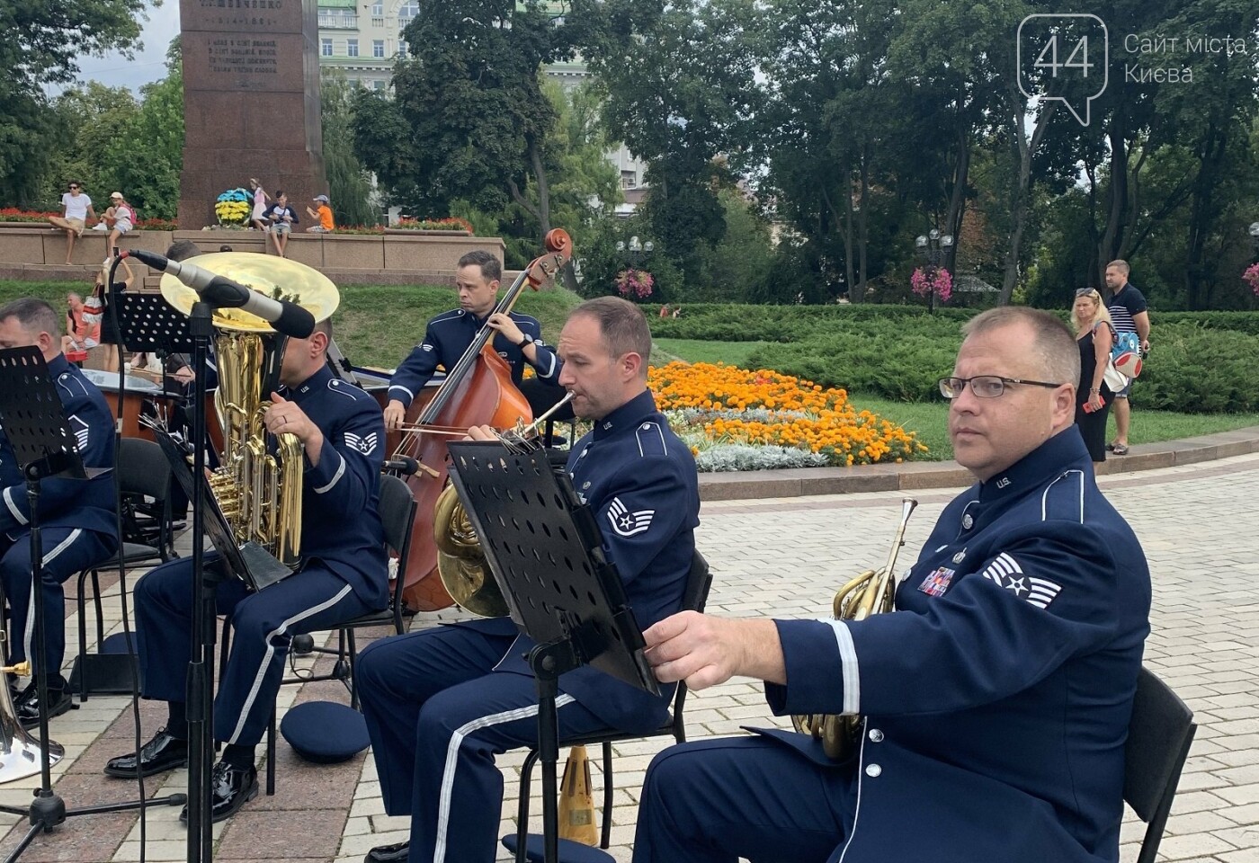 Выступление оркестра ВВС США в Киеве