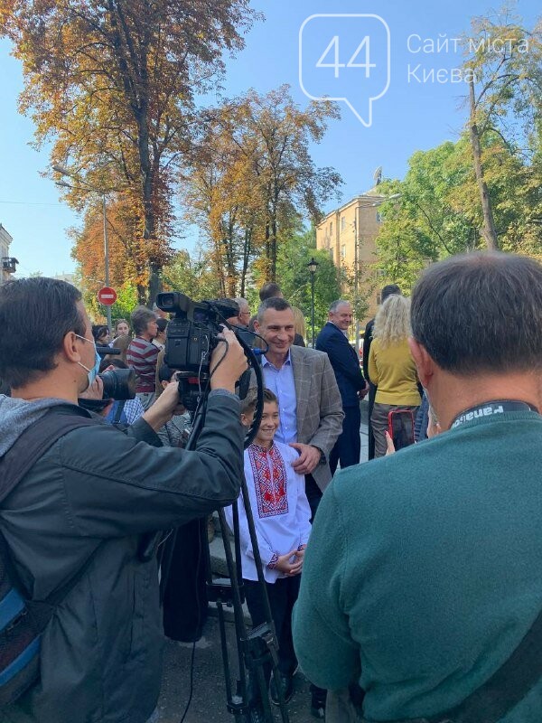 "И ты - Франко": в Киеве открыли памятный знак украинскому писателю, - ФОТО, ВИДЕО, фото-8, 44.ua