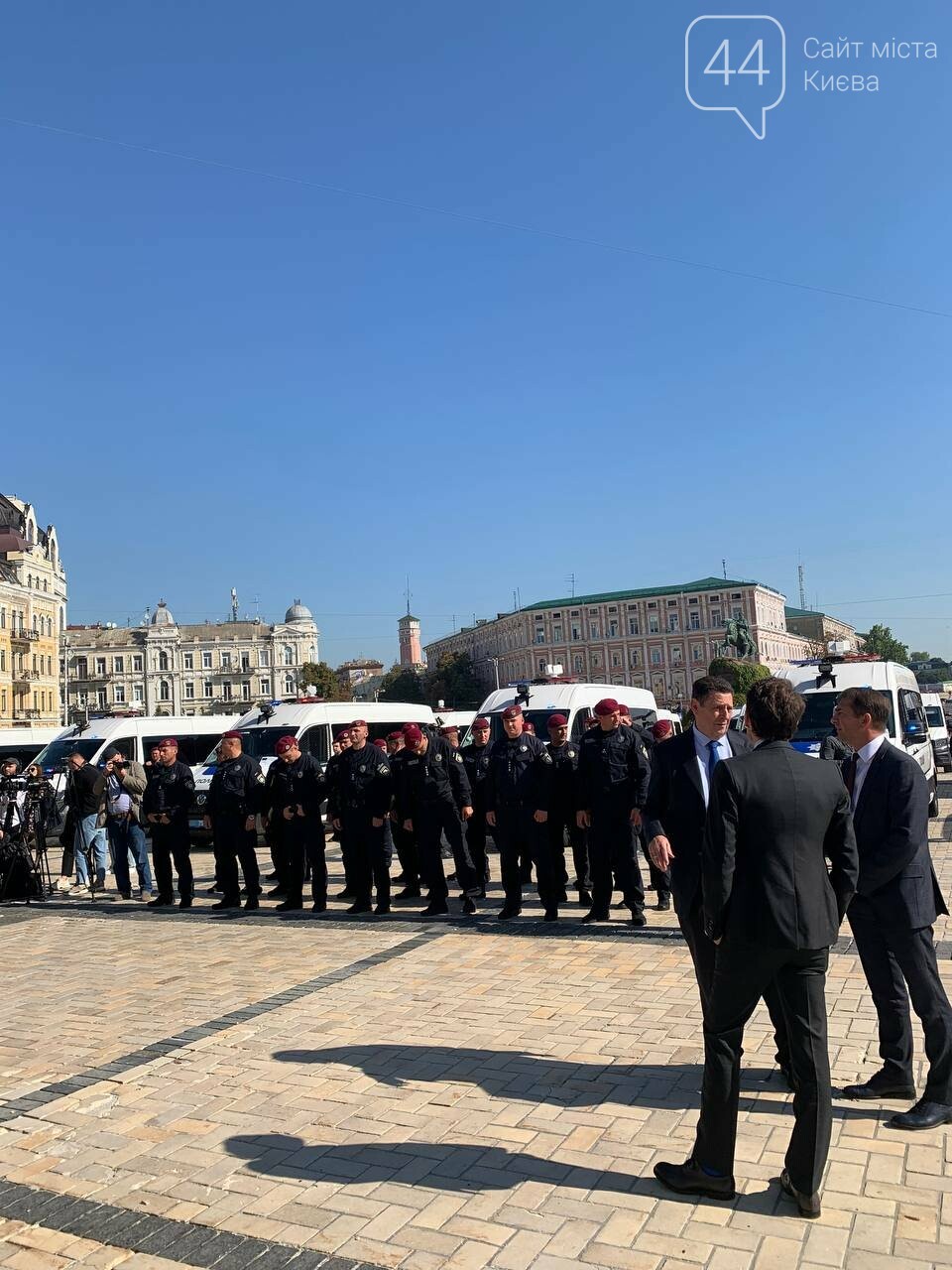 Почти 60 новых автомобилей: ЕС подарил Нацполиции технику на сумму 3,4 млн евро, - ФОТО, ВИДЕО, фото-1, 44.ua