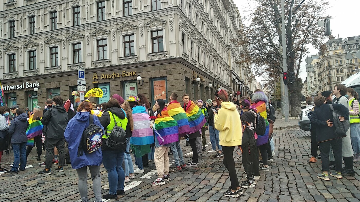 Флаги и символика на Марше равенства, Фото: 44.ua