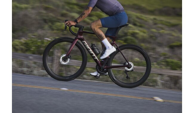 Велосипед Giant Propel Advanced Pro 0 Темно червоний - Зображення 8