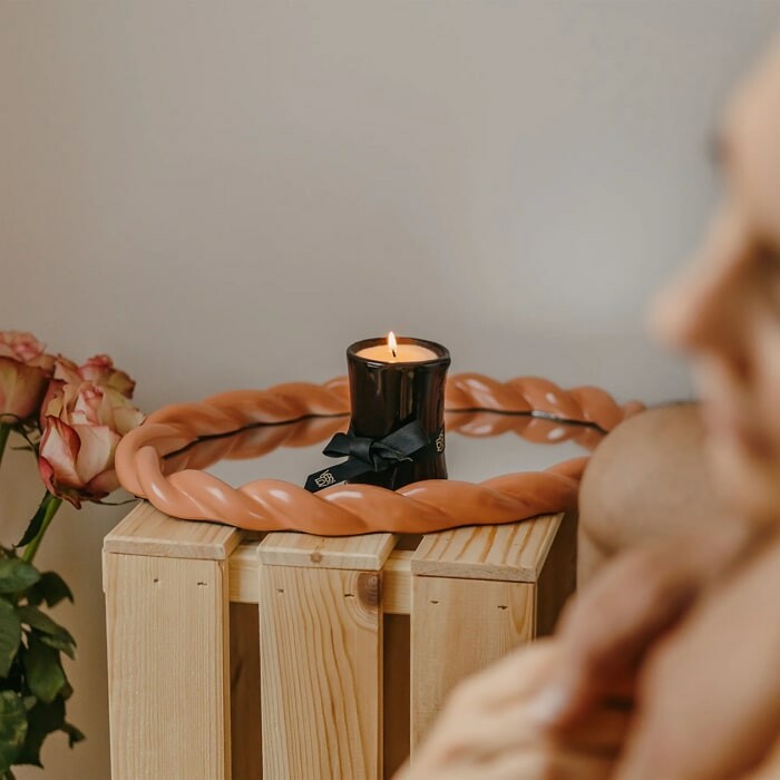 Свічка з масажною олією YESforLOV Titillating Massage Candle, 120 г - Изображение 3
