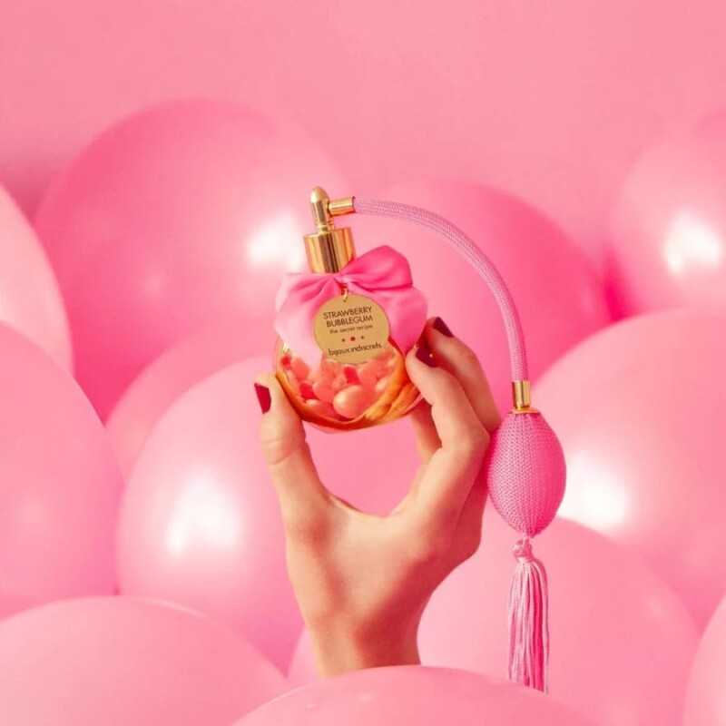 Парфуми для тіла з феромонами та ароматом жуйки Bijoux Indiscrets Bubblegum, 100 мл - Зображення 2