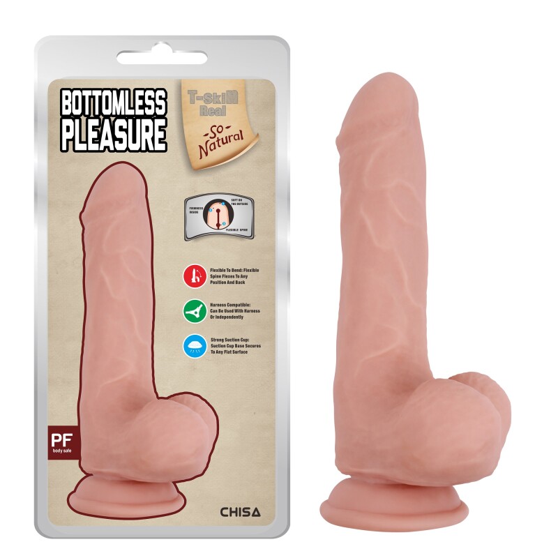 Фалоімітатор реалістичний на присосці Chisa T-skin ReaL, бежевий, 20 х 4.5 см