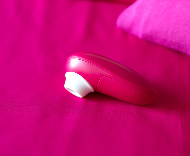 Безконтактний стимулятор клітора Womanizer Mini Red Wine, малиновий - Зображення 6