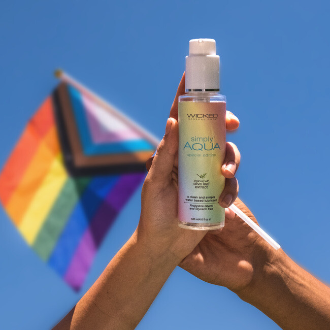 Лубрикант на водній основі Wicked Sensual Care з екстрактом оливи, 120 мл - Изображение 3