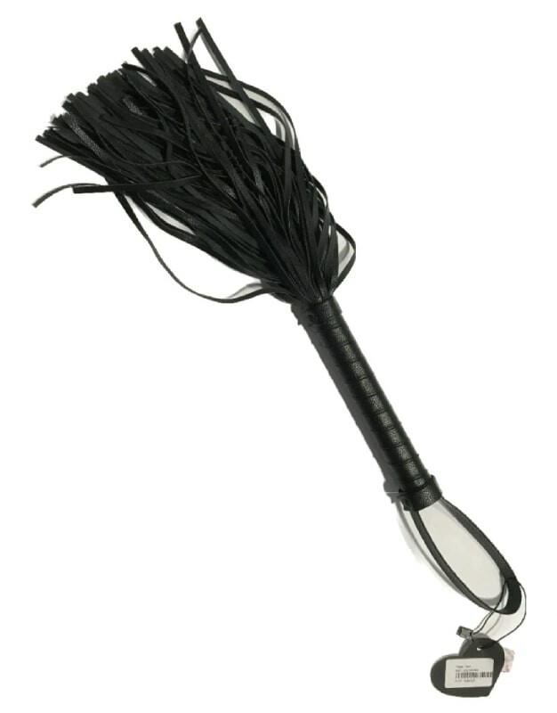 Флогер з петлею на рукояті Fetish Flogger чорний