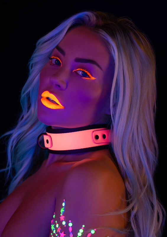 Нашийник із повідцем, що світиться в темряві Taboom Collar and Chain Leash, рожевий - Зображення 2