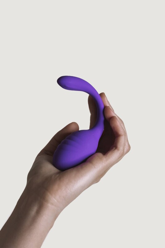 Віброяйце з дистанційним пультом управління Smart Dream II Adrien Lastic, силіконове, фіолетове, 10.5 х 3.5 см - Зображення 4