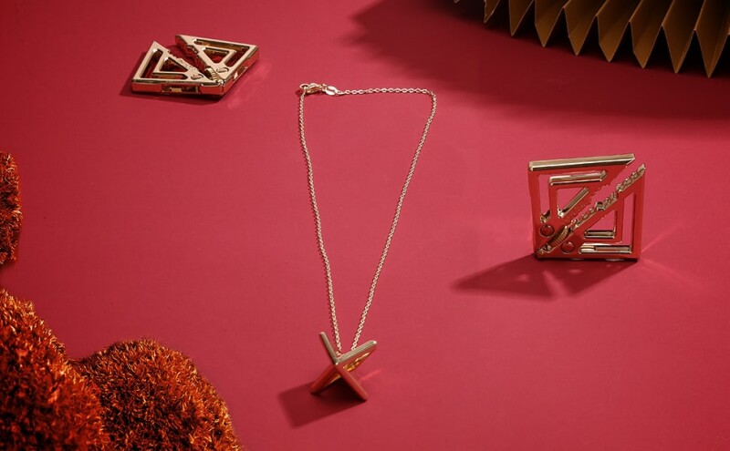 Затискачі для сосків з легкою підвіскою LOCKINK Metal Nipple Clamps with Light Pendant золоті - Изображение 9