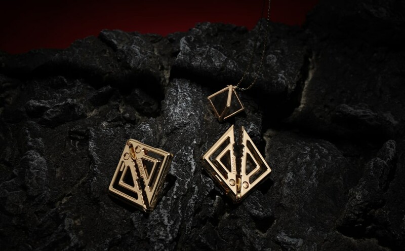 Затискачі для сосків з легкою підвіскою LOCKINK Metal Nipple Clamps with Light Pendant золоті - Изображение 5